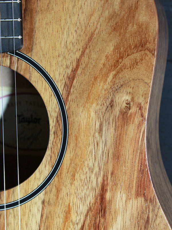 Taylor BTe Koa Baby Taylor Acoustic Guitar w/ Electronics