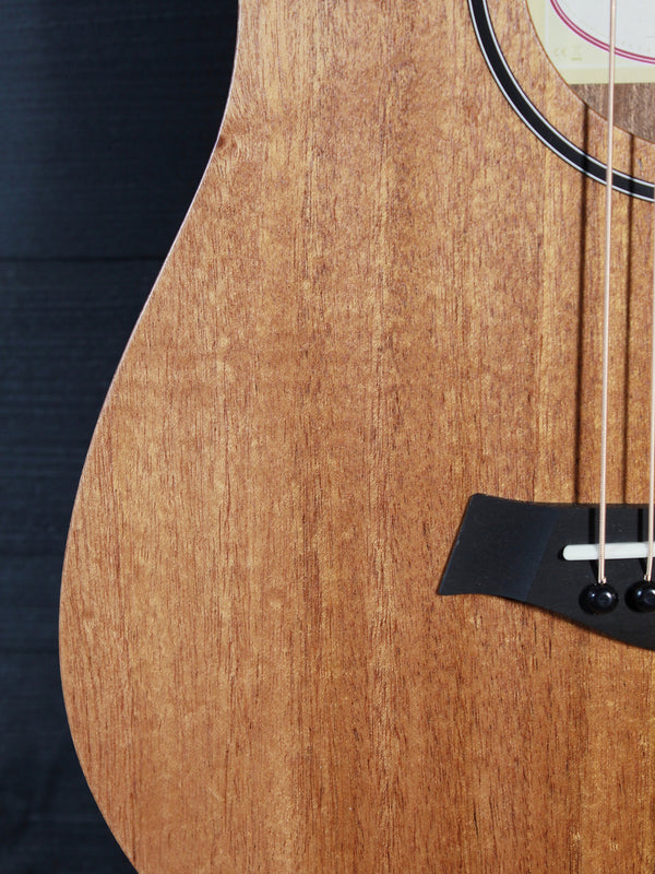 Taylor BT2 Baby Taylor Mahogany Top w/ Travel Bag