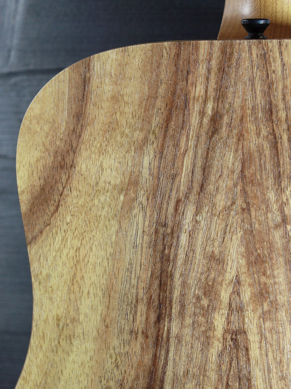 Taylor BTe Koa Baby Taylor Acoustic Guitar w/ ES-B Electronics