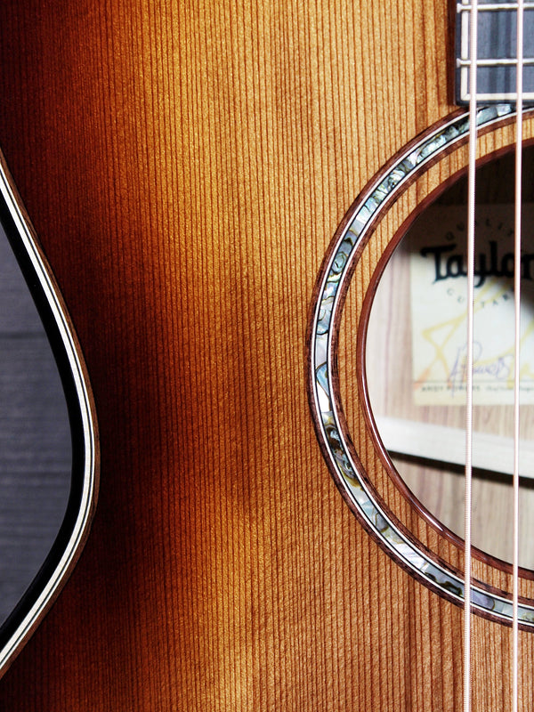 Taylor Builder’s Edition 814ce Honduran Rosewood / Sinker Redwood Acoustic-Electric Guitar