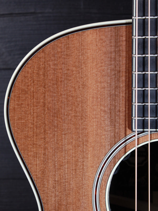Taylor Custom Gold Label C12e-B6001 Sinker Redwood / Rosewood w/ Claria Pickup