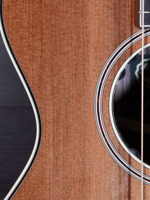 Taylor Custom Gold Label C12e-B6001 Sinker Redwood / Rosewood w/ Claria Pickup