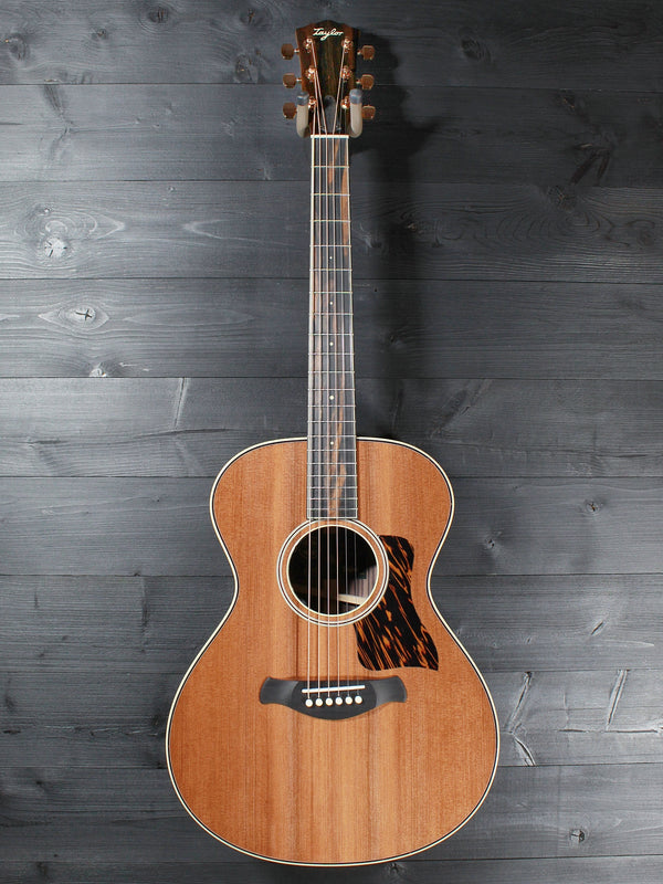 Taylor Custom Gold Label C12e-B6001 Sinker Redwood / Rosewood w/ Claria Pickup