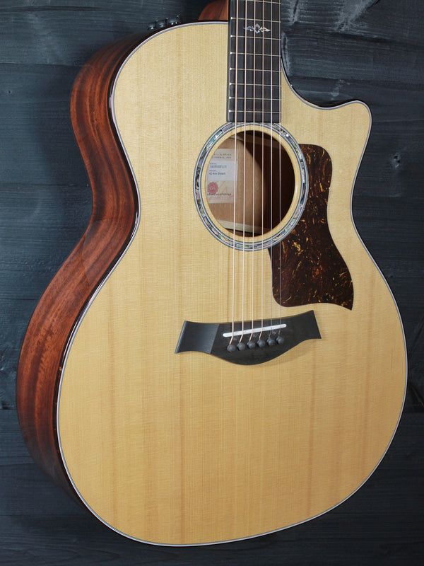 Pre-Owned Taylor 414ce Custom Select Mahogany / Cedar Acoustic-Electric Guitar