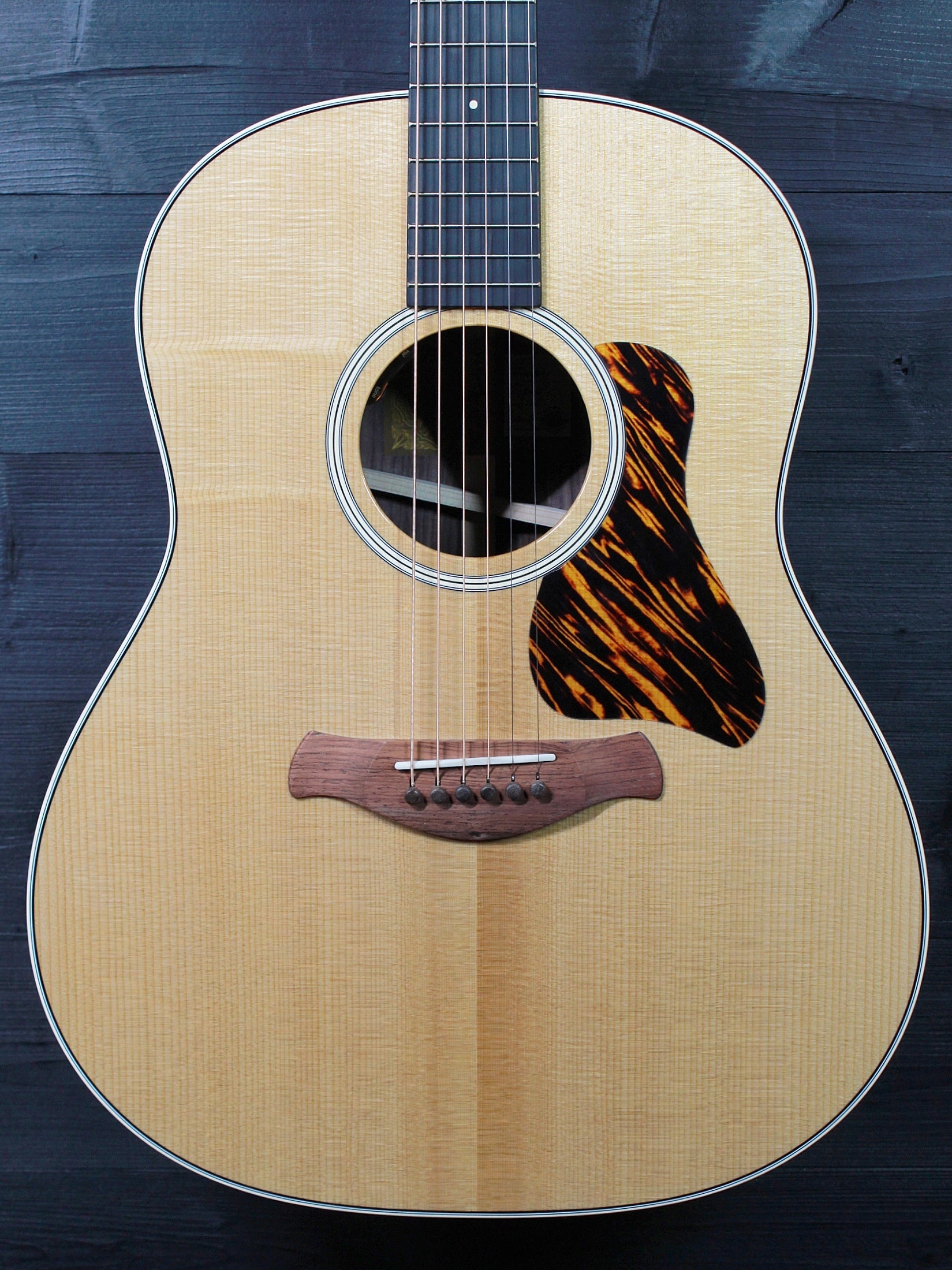 Taylor Guitars Gold Label 717e Grand Pacific Rosewood
