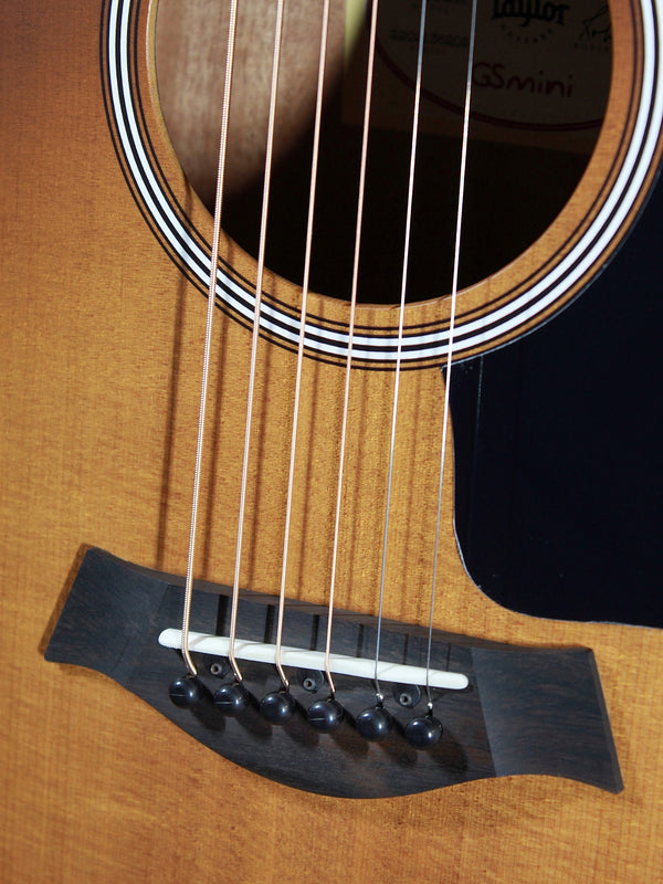 Taylor GS Mini-E Special Edition Honeyburst Acoustic-Electric Guitar
