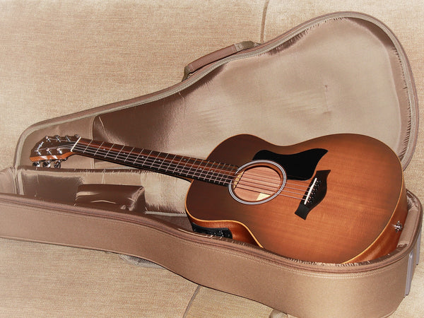 Taylor GS Mini-E Special Edition Honeyburst Acoustic-Electric Guitar