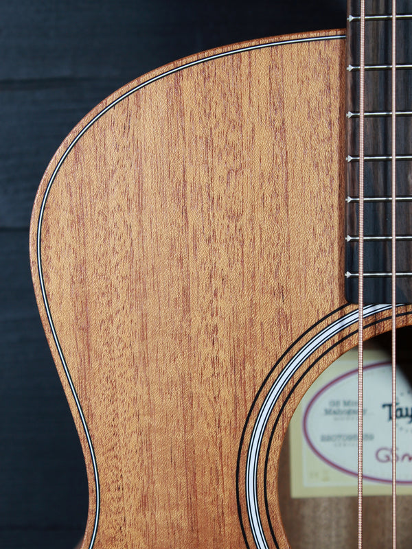 Taylor GS Mini M Mahogany Acoustic Guitar w/ Deluxe Soft Case