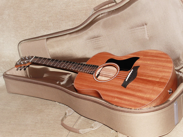 Taylor GS Mini M Mahogany Acoustic Guitar w/ Deluxe Soft Case