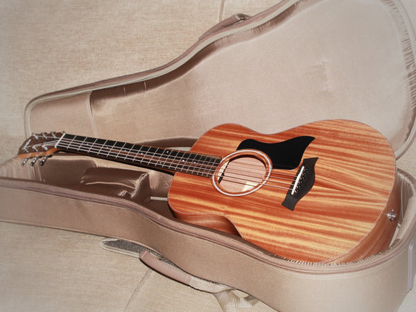 Taylor GS Mini M Mahogany Acoustic Guitar w/ Deluxe Soft Case