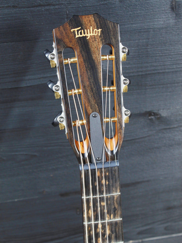 Taylor Guitars NAMM #26 Custom GC Blackheart Sassafras / Engelmann B6026