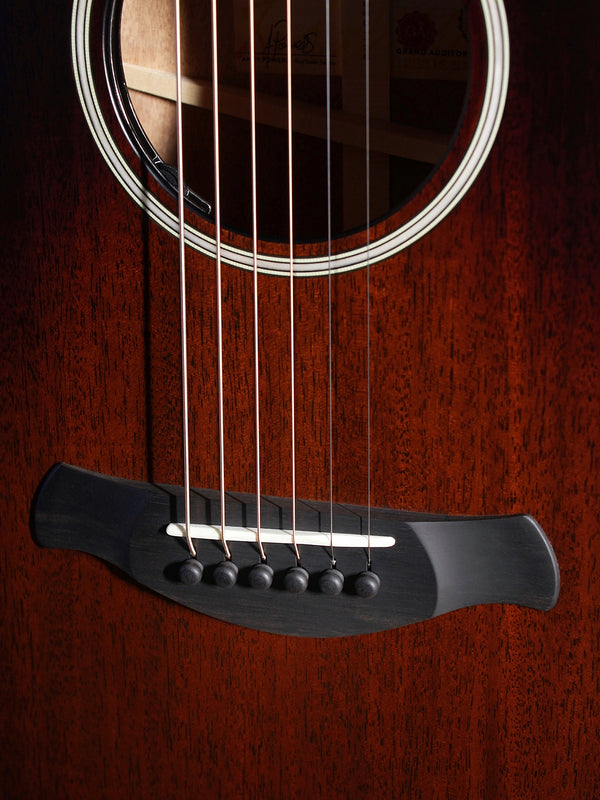 Taylor Next Generation Builder’s Edition 324ce Sapele / Mahogany Top w/ Claria Pickup