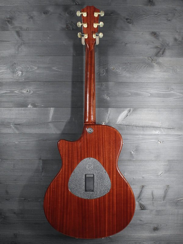 Pre-Owned Taylor T5-C2 Koa Top (Full Size) Acoustic-Electric Hybrid Guitar