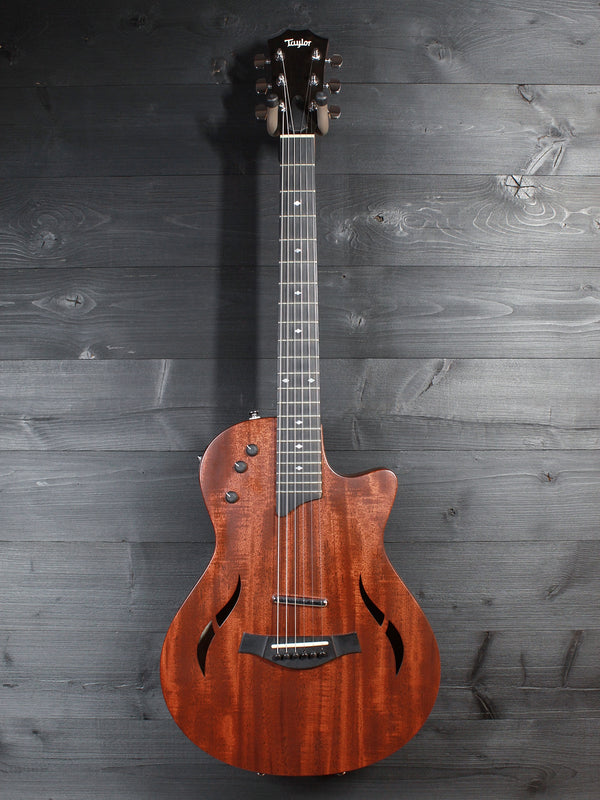Pre-Owned Taylor T5z Classic Mahogany Top Hollowbody Hybrid w/ Taylor Hardshell Case
