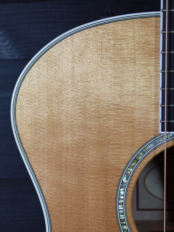 Pre-Owned Taylor 614ce Maple / Spruce Grand Auditorium Acoustic-Electric Guitar
