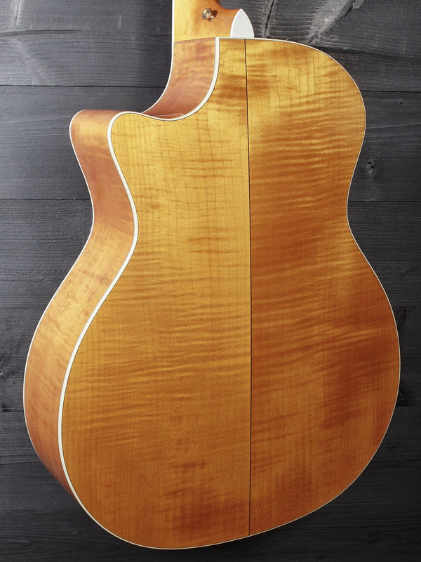 Pre-Owned Taylor 614ce Maple / Spruce Grand Auditorium Acoustic-Electric Guitar