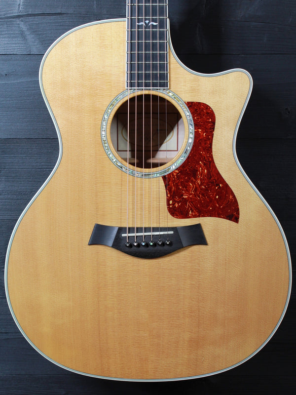 Pre-Owned Taylor 614ce Maple / Spruce Grand Auditorium Acoustic-Electric Guitar