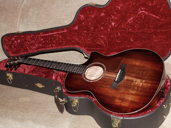 Taylor K24ce Special Edition figured Hawaiian Koa deluxe hardshell case