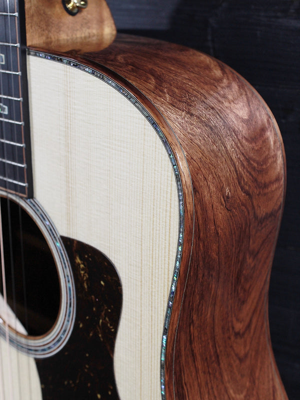 Taylor NAMM “Catch” Custom C10e Dreadnought – Honduran Rosewood & Adirondack Spruce – #13 B6013