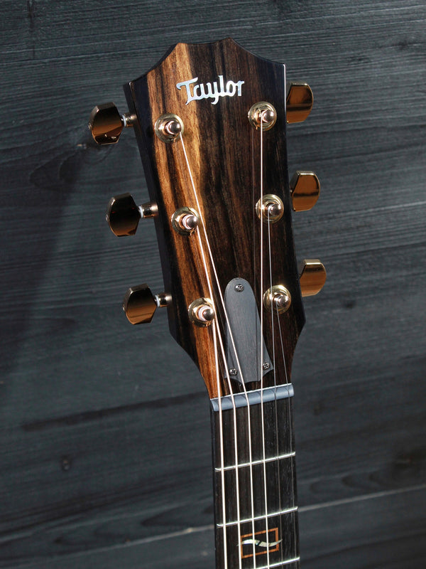 Custom Taylor Grand Concert 12 Fret NAMM #13: C22e B4013 Ribbon Mahogany