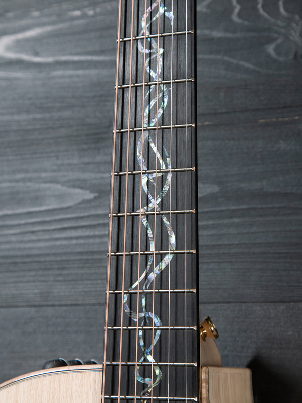 Taylor NAMM / Catch Custom C22e 12-Fret B4005 Urban Ash / Ombre Blue