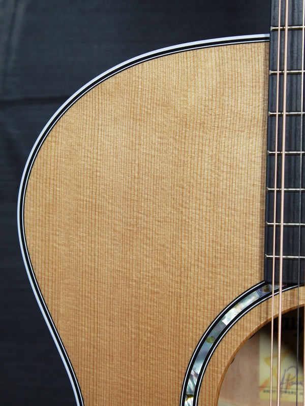 Taylor Next Generation 552ce 12-Fret / 12-String Acoustic-Electric Guitar