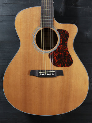 Walden G570ce acoustic electric guitar front view