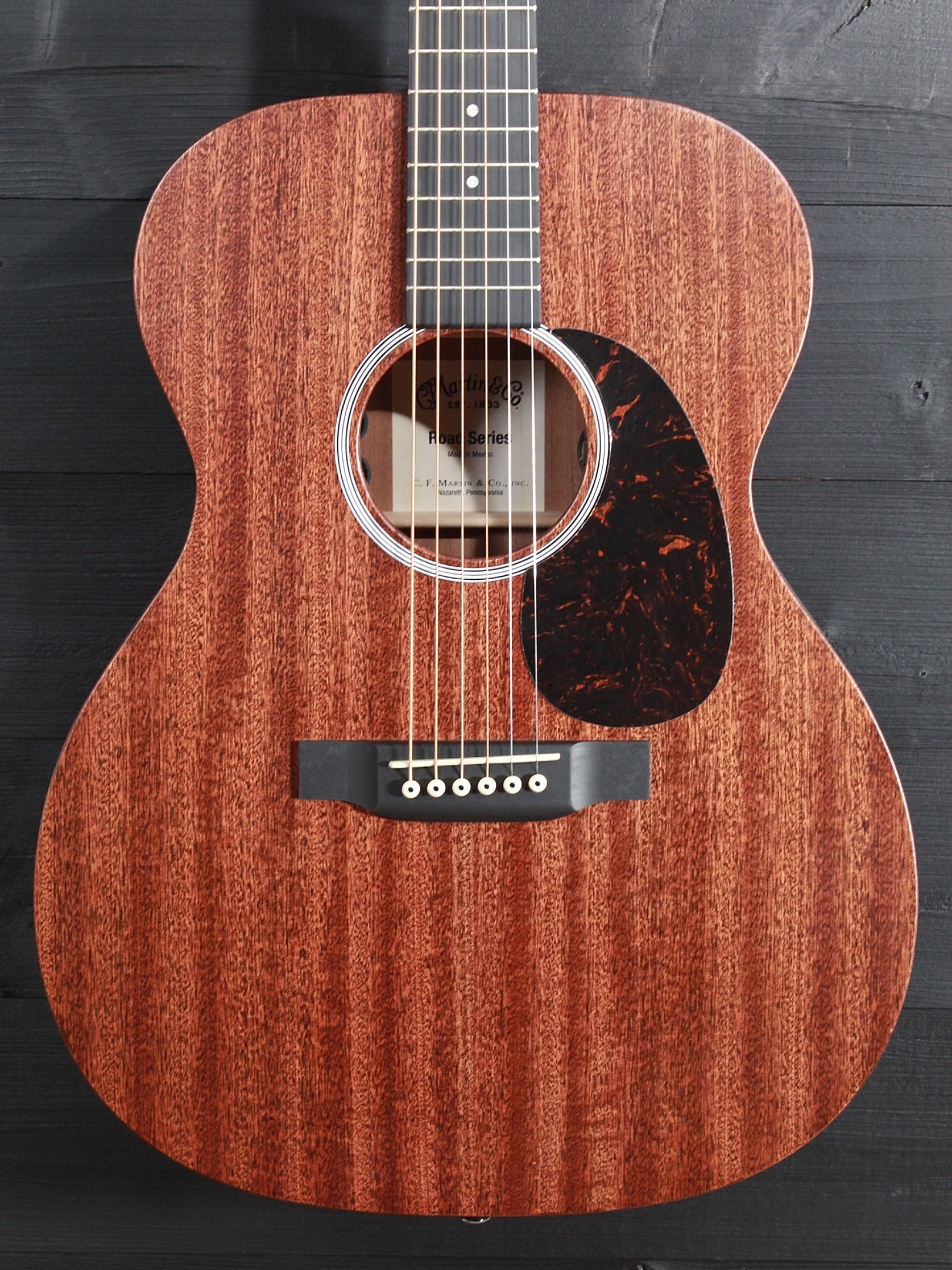 Martin 000-10E Sapele Road Series - Authorized Online Dealer