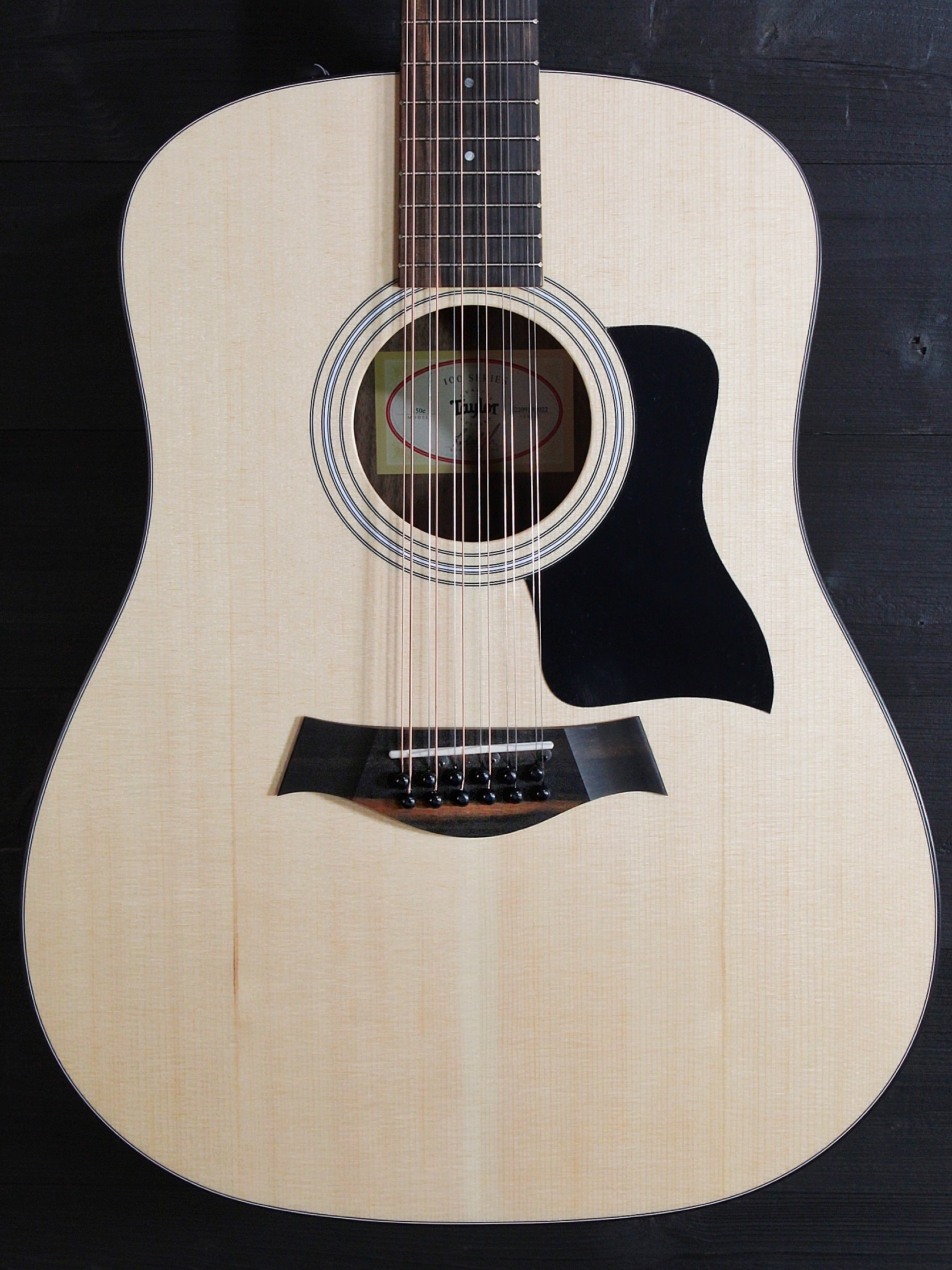 Taylor 150e 12-String Walnut / Spruce - Authorized Online Dealer