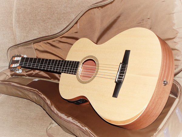 Taylor Academy 12E N / Nylon String - Authorized Online Dealer