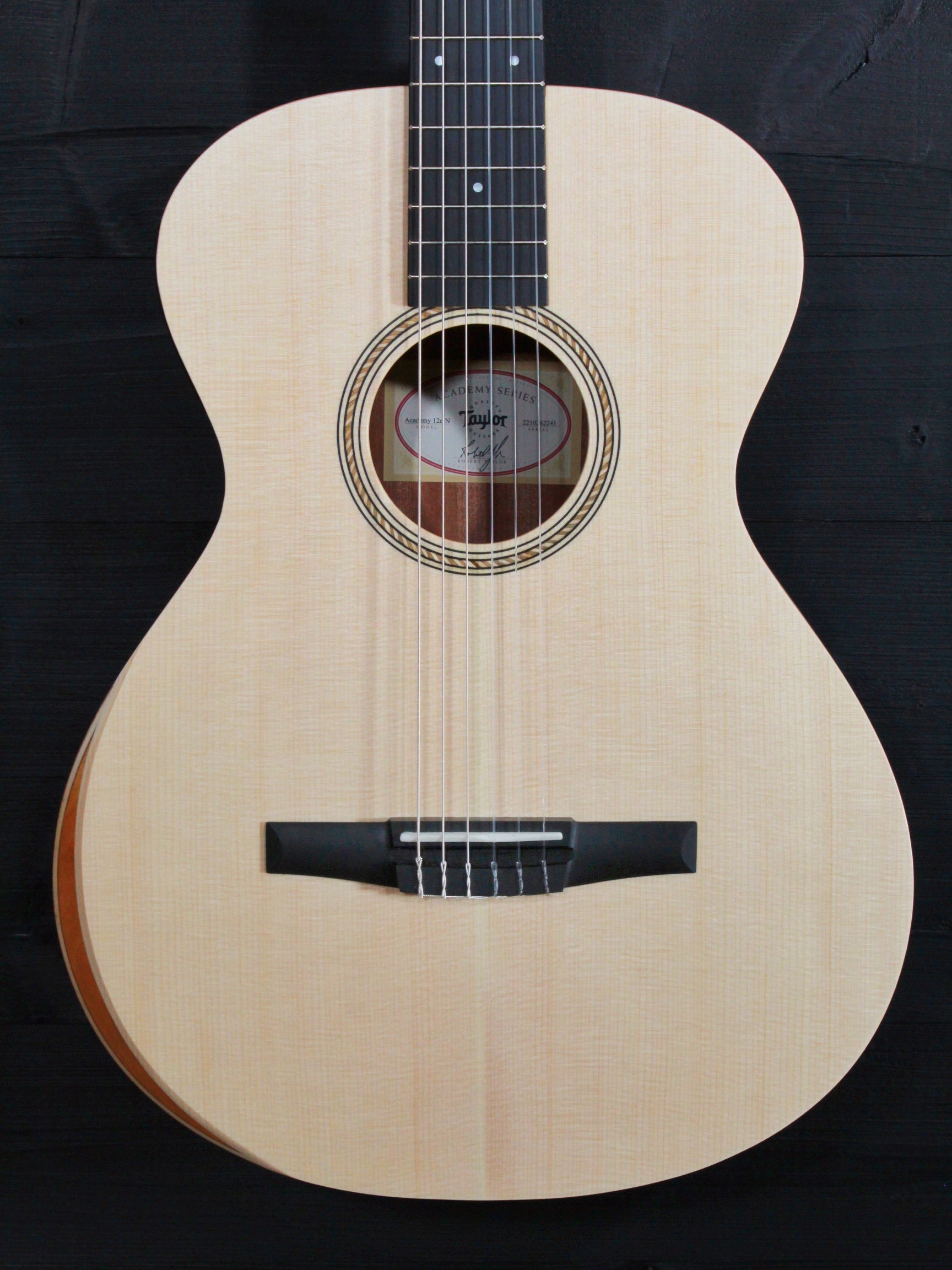 TAYLOR A12N Academy Nylon String Acoustic Guitar