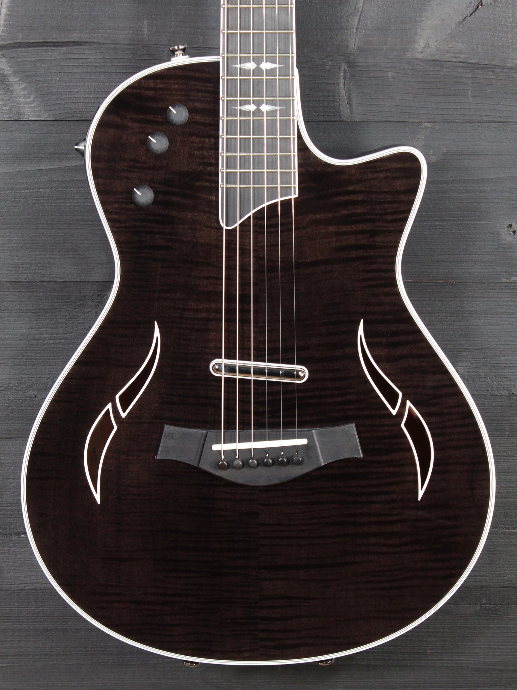 Taylor T5z Pro Gaslamp / Maple - Authorized Online Dealer – Tobias Music