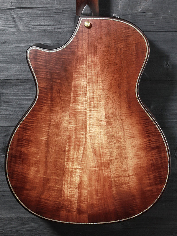 Taylor Builder’s Edition K14ce Koa V-Class